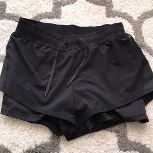 H&M women athletic short